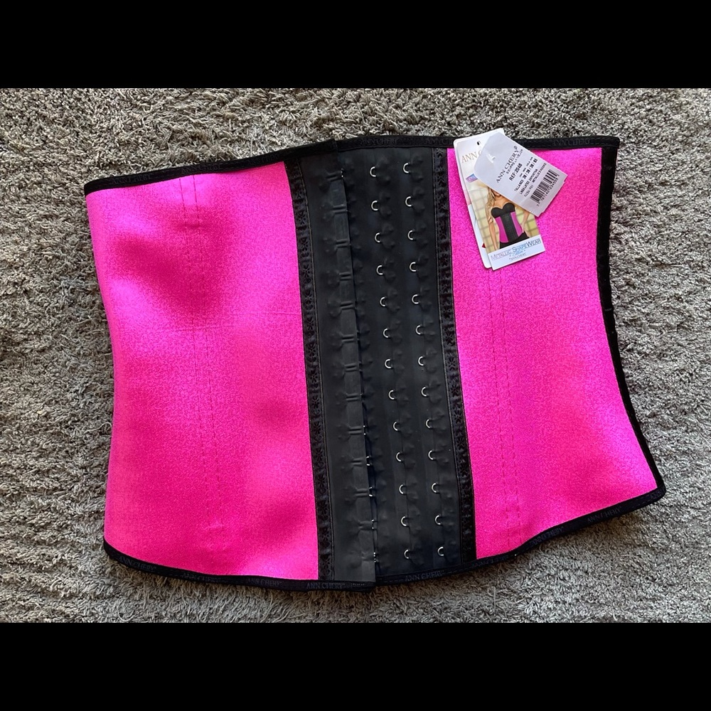 Shapewear Ann Cherry